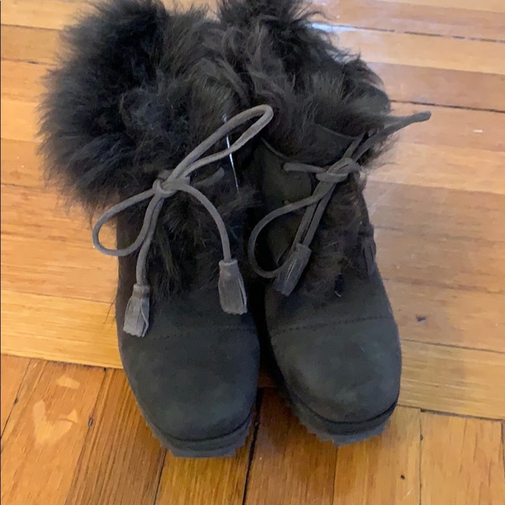 Real suede and real shearling winter boots